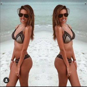 NWT Beach Bunny Triangle Bikini Top